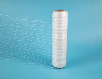 What are the differences between PE cling film and PVC cling film?